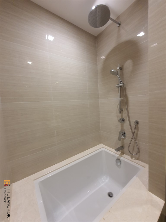 picture Noble BE33  More Convenience, Full Relaxation - 2/9