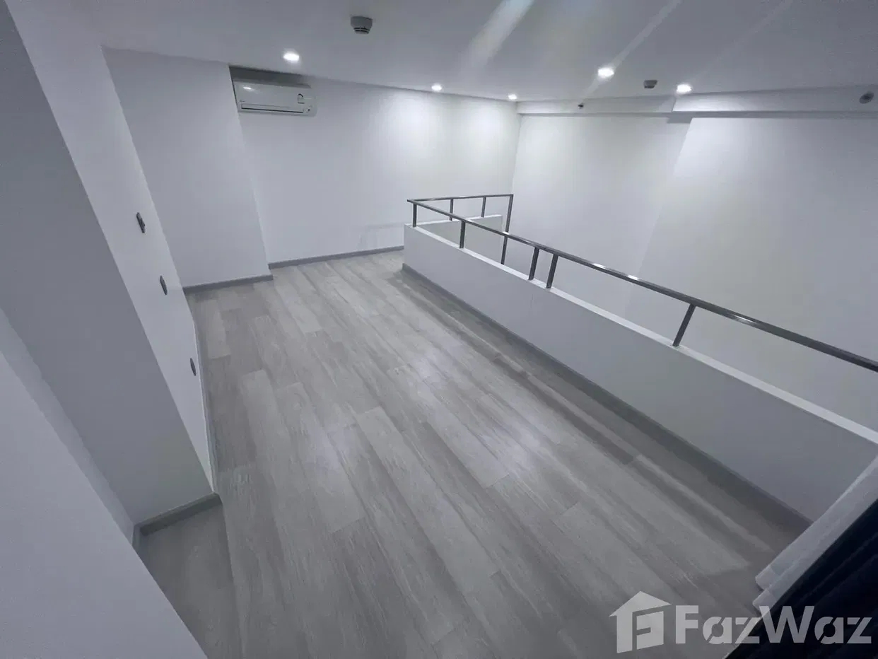 picture Bare unit for rent near BTS Chongnonsri 1998344 - 2/5