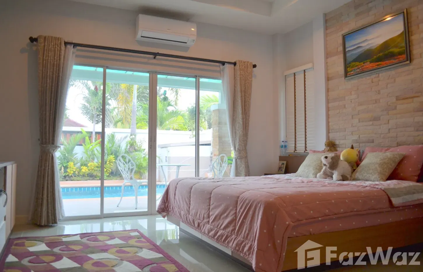 picture Superb 3 Bedroom House With Private Pool for Sale or Rent 1375656 - 8/13