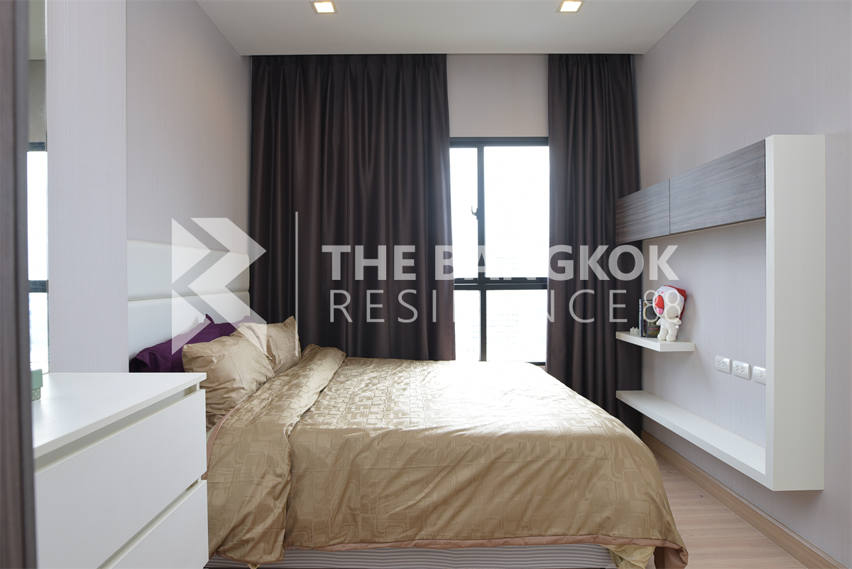 picture High-potential Location, Not as Expensive as You Think Urbano Absolute Sathon-Taksin near BTS Krung Thonburi - 8/10