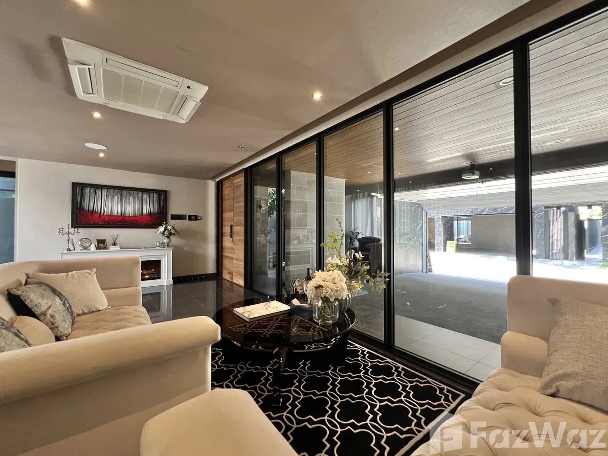 picture Luxury pool villa. Rooftop with elevato, private swimmiing. 5707497 - 7/92