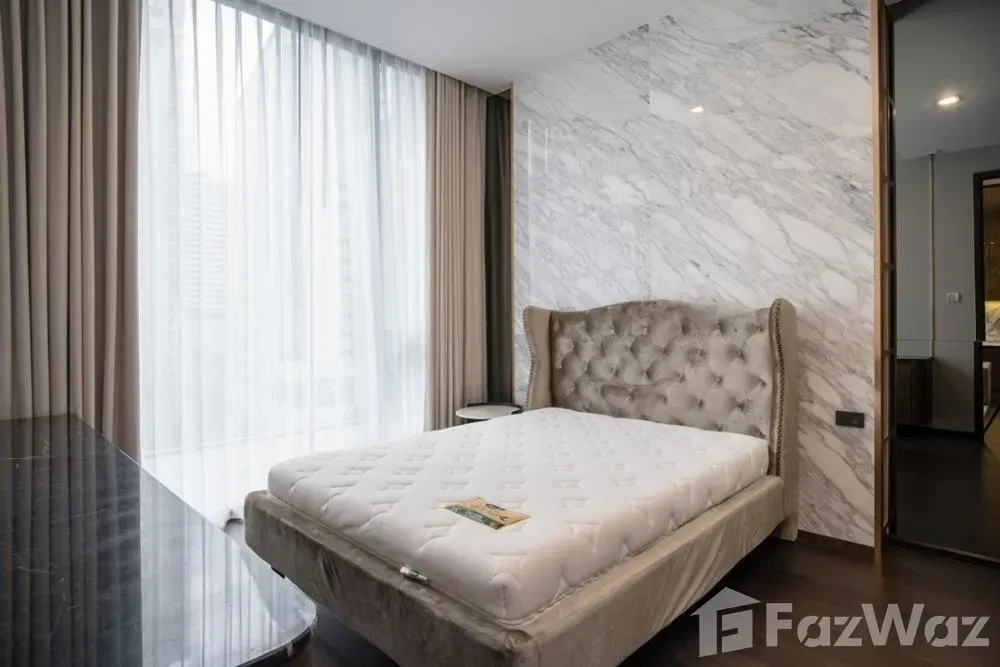 picture Luxurious 1-Bedroom Condo with Large Balcony at LAVIQ 1973619 - 5/8