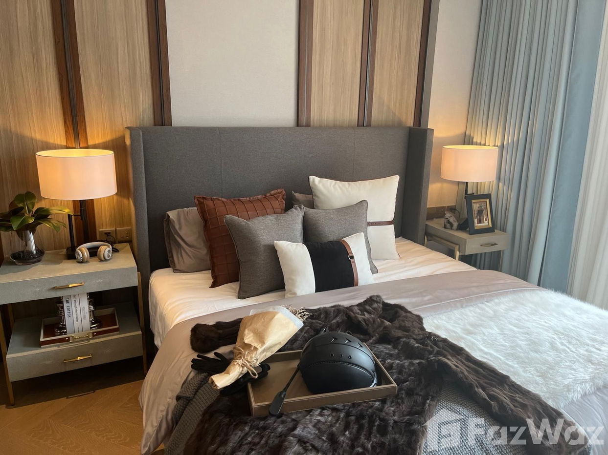 picture 2 Bedroom Condo for sale at The Reserve 61 Hideaway  1889839 - 4/14