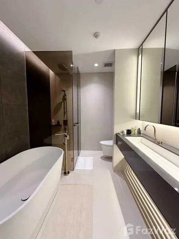 picture Beautiful 2 bedroom unit for sale 5702426 - 12/23