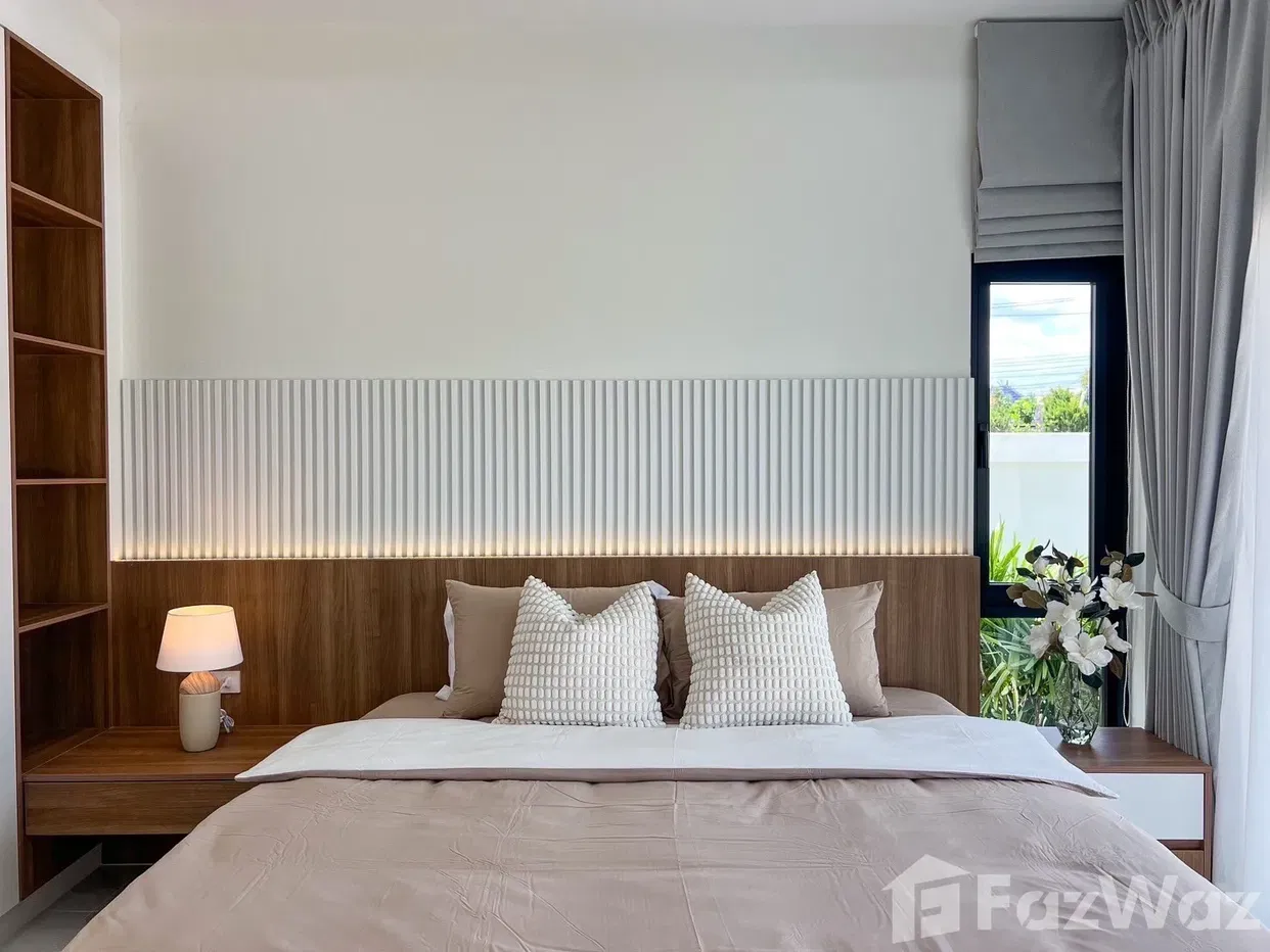picture 3 Bedroom Villa for sale in Rawai, Phuket  2043838 - 8/64