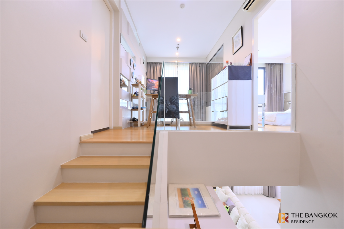 picture Villa Asoke Comfortable and Ready to Move-in near MRT Phetchaburi Station - 2/10