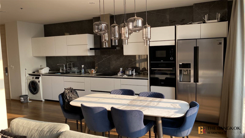 Park Origin Phrom Phong  Start your comfort here
