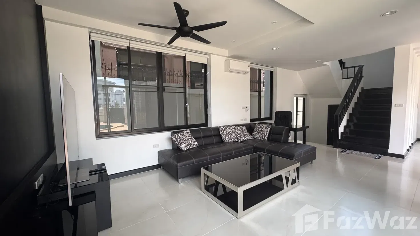 รูป บ้านเดี่ยวให้เช่า 4 ห้องนอน ใน เมืองพัทยา, ชลบุรี 5360065 - รูปที่ 61/70