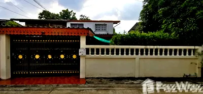 เช่าบ้านเดี่ยว BTS บางจาก : บ้านเดี่ยวให้เช่า 4 ห้องนอน ใน บางจาก, กรุงเทพมหานคร 1948778