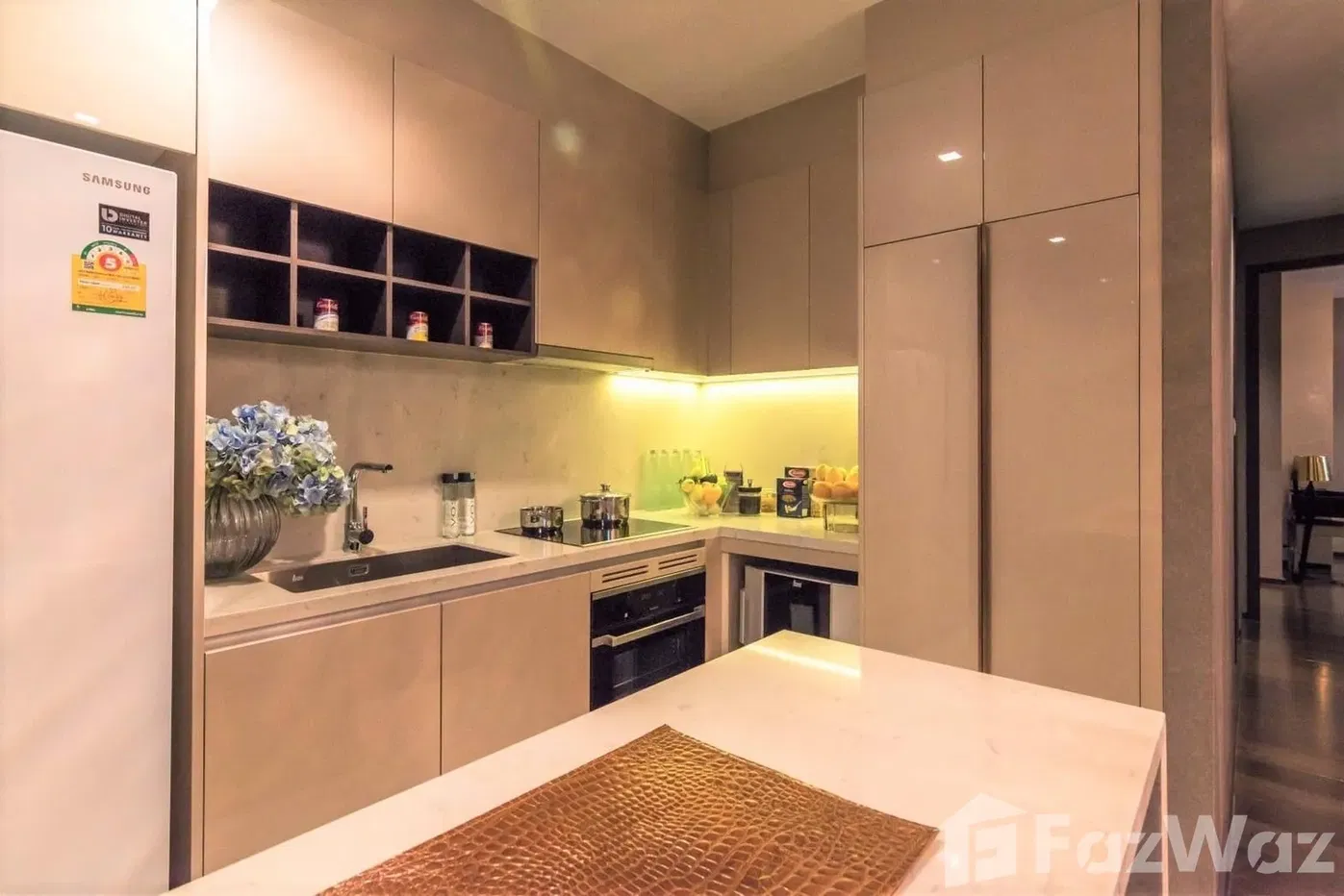 picture 2 Bedroom Condo for sale at Laviq Sukhumvit 57  1054114 - 4/11