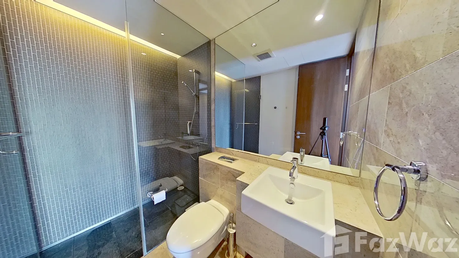 picture 2 Bedroom Condo for rent at Hansar Rajdamri 1626718 - 16/18