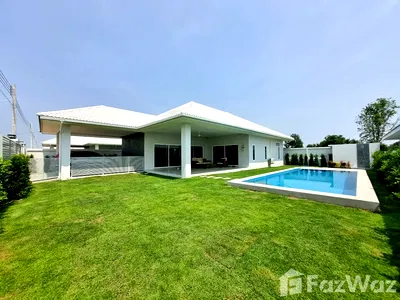 Houses for sale Thap Tai, Prachuap Khiri Khan : 3 Bedroom Villa for Sale at Meedee Homes 5353174