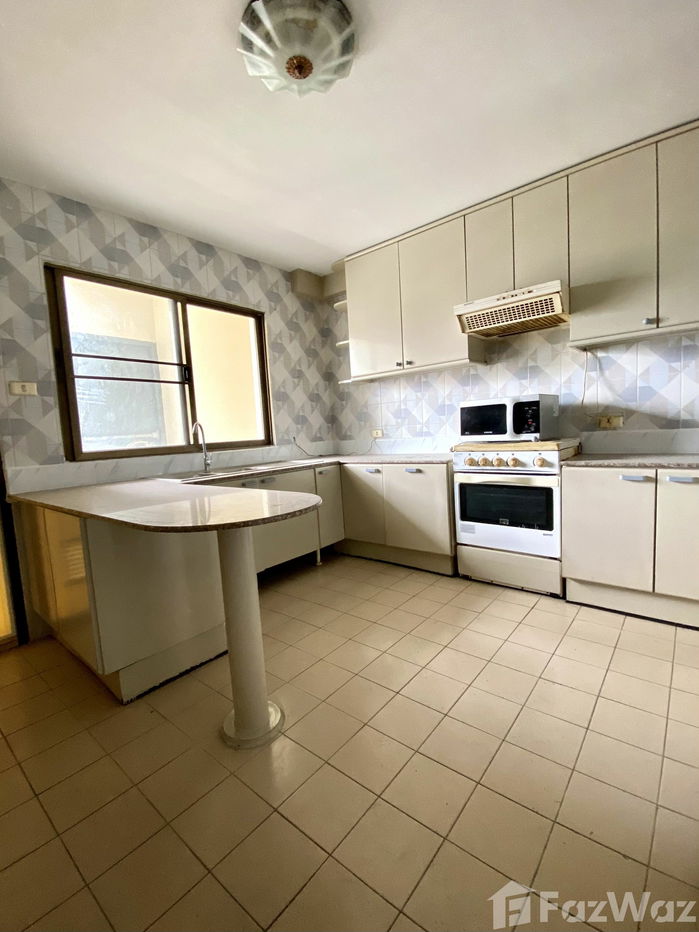 picture 3 Bedroom Condo for rent at Regent On The Park 1 1134992 - 4/8