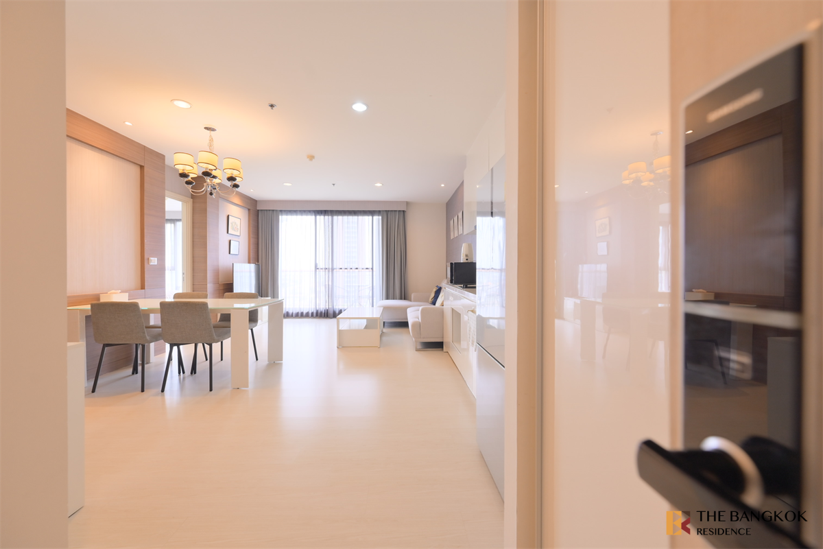 picture RHYTHM Sukhumvit 42 near BTS Ekkamai Easy Travel, Fully Utilized Space - 7/10