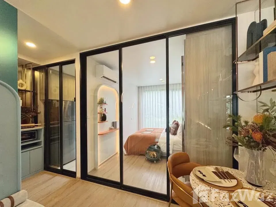 picture New condo New room 5723320 - 3/8