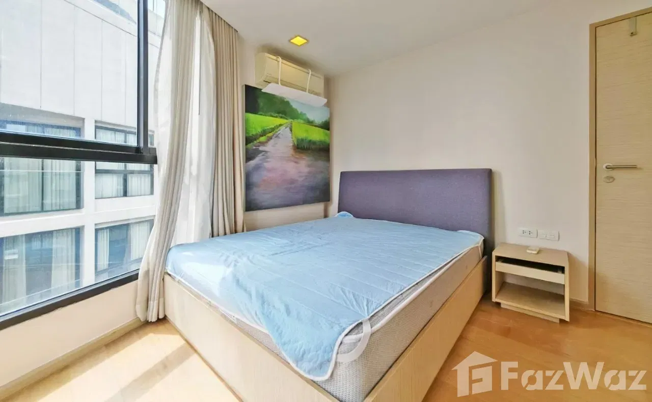 picture Amazing Location 3 bed Corner Unit with Unobstructed Views 1941855 - 6/12