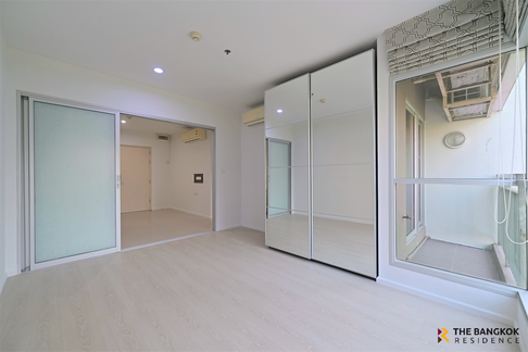 Aspire Rama 9 Ready-to-move-in, Prime Location Condo near MRT Rama 9 Station