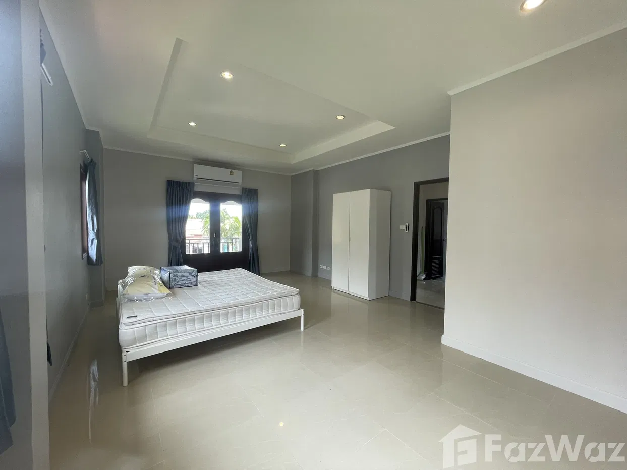 picture Two Story Four Bedroom Family Home With Maids Room 5720572 - 13/18