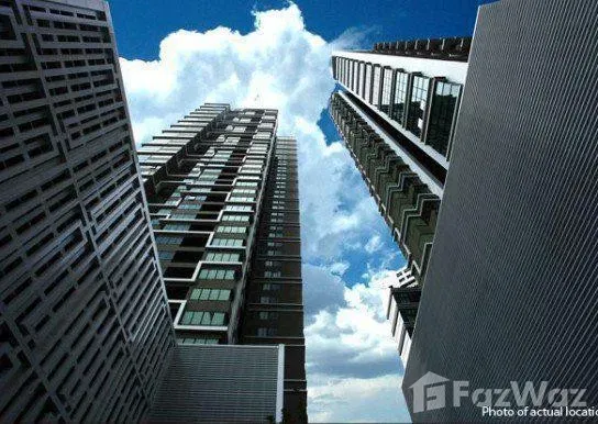 รูป คอนโดให้เช่า 1 ห้องนอน ในโครงการ ดิ เอ็มโพริโอ เพลส 63033 - รูปที่ 1/13