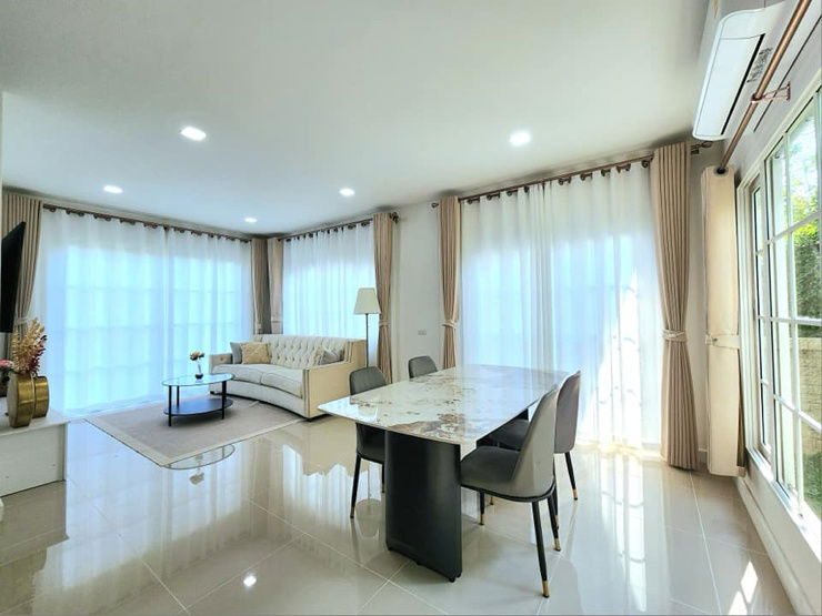 รูป 💥ให้เช่า บ้านเดี่ยว หมู่บ้าน แกรนดิโอ บางนา กม.5 ใกล้เมกาบางนา ราคา 77,000 บาท  ❤️ Contact: Na Tel No: 098-9539514 ❤️ Line ID : meenako_jang  - รูปที่ 3/10