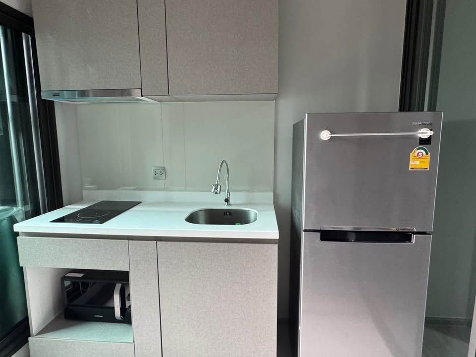 picture [FOR RENT] Life Asoke Rama 9 31 sqm 1 BR Hot price only >> 21,500 thb per month fully furnish + Washing machine >>> 0882246885 or Line ID: Tiitletitle - 4/10