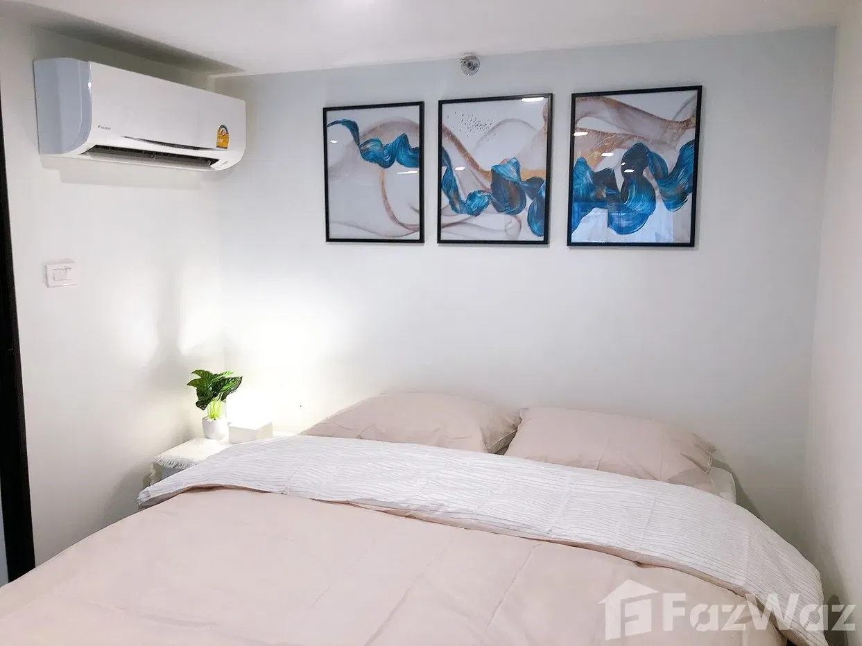 picture Duplex 1 Bed / 1 Bath at KnightsBridge Space 5704033 - 6/10