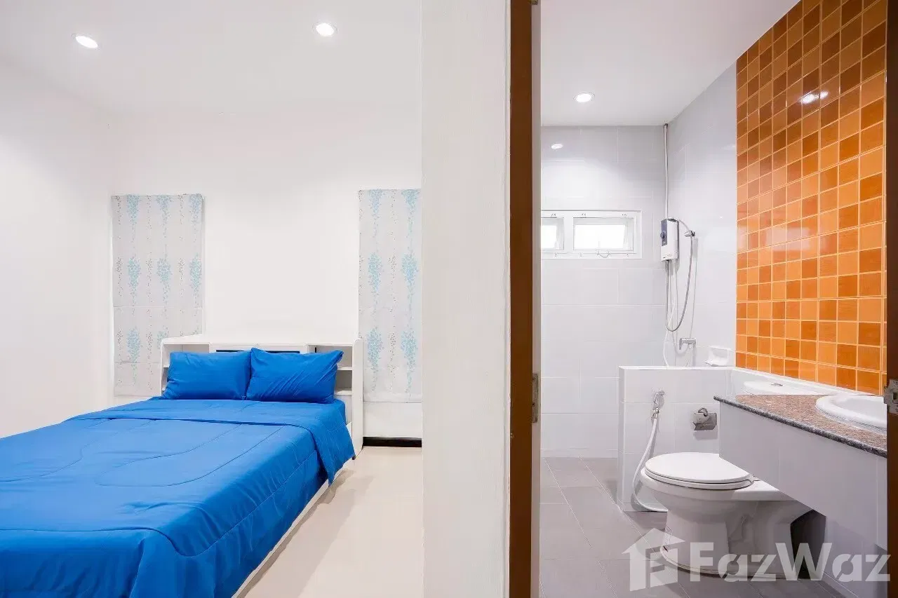รูป Big house 3 bedrooms 4 bathroom only 6 minutes to downtown 1838146 - รูปที่ 15/23