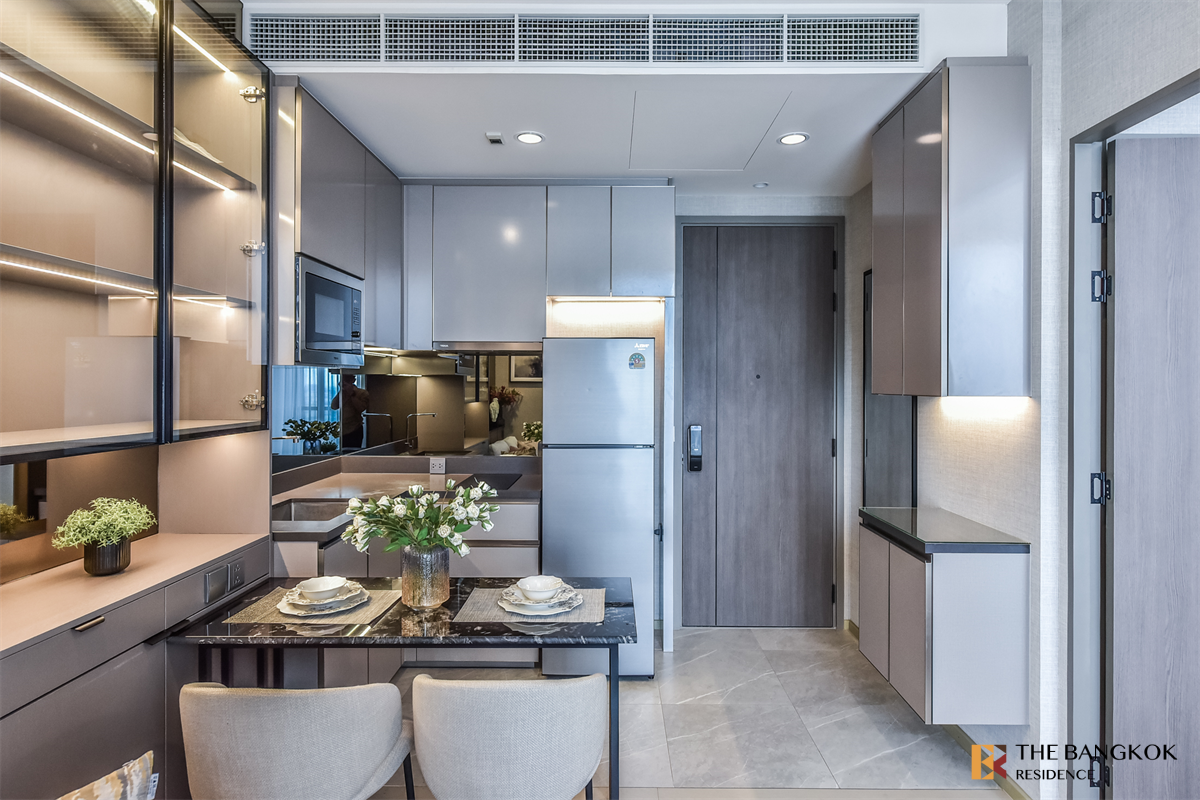 picture Looking for an owner for this special unit The extro phayathai - rangnam near BTS Victory Monument - 9/10