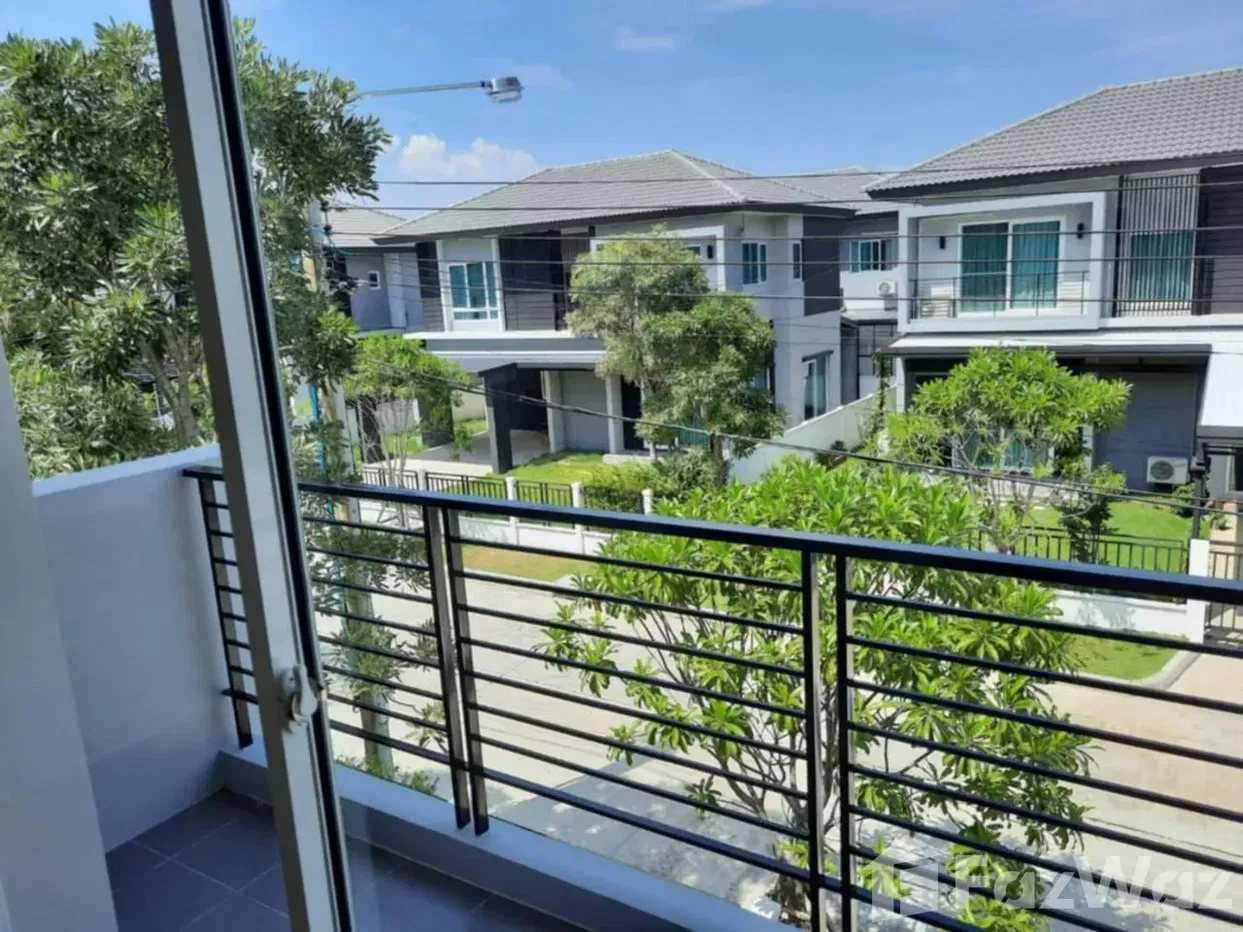 รูป บ้านเดี่ยวให้เช่า 3 ห้องนอน ในโครงการ เซนโทร วัชรพล 5721483 - รูปที่ 3/15