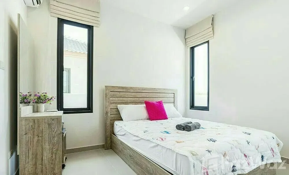 picture 3 Bedroom Villa for rent at Milpool Villas 66220 - 10/24