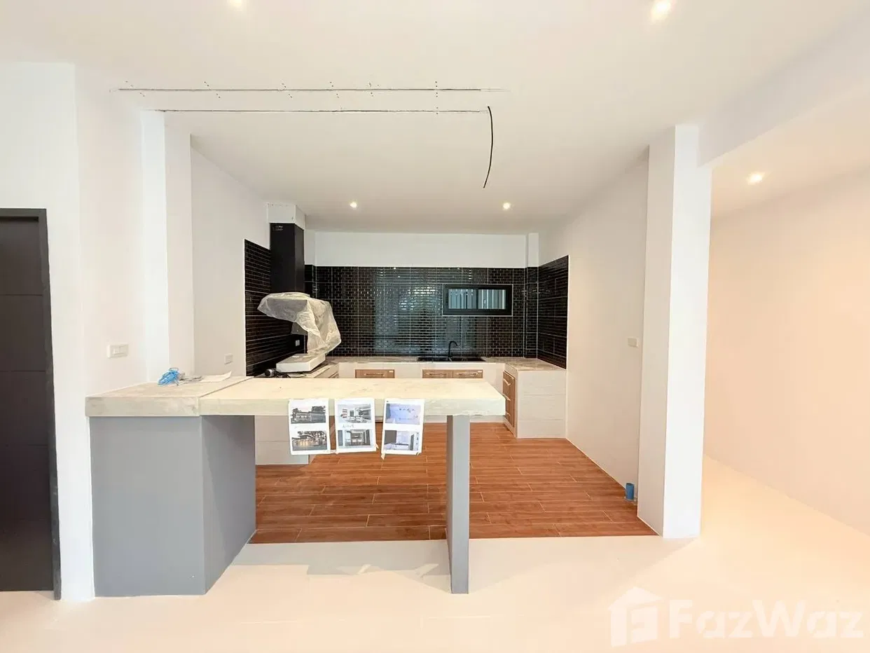 picture 3 Bedroom House for sale at Baan Poonsup Naborn  5683360 - 5/9