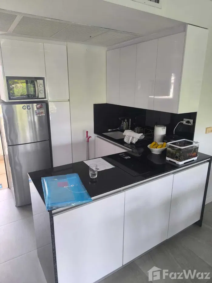 picture Large 2 Bedroom unit with lake view 5700833 - 11/22