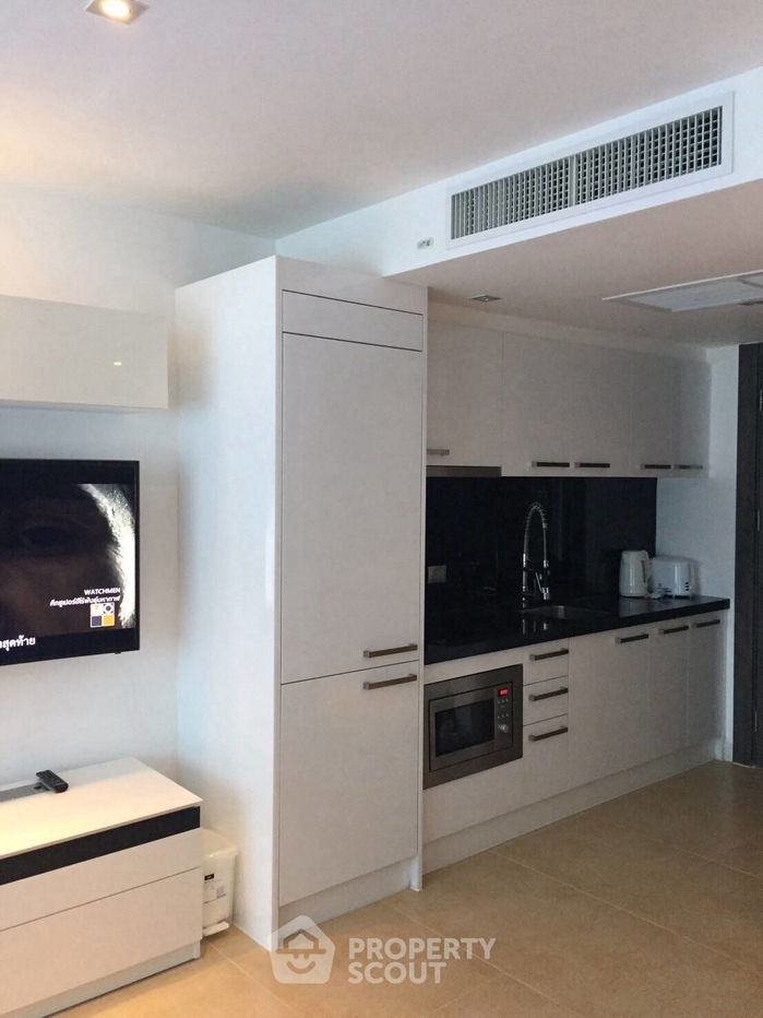 picture 1-BR Condo at Centara Avenue Residence close to Pattaya South (ID 2314601) - 6/12