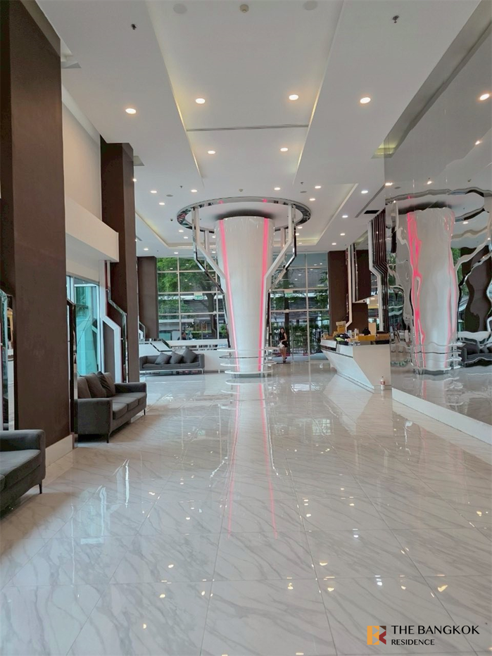 picture Life Ratchadapisek Start your comfort here near MRT Huai Khwang Station - 7/10