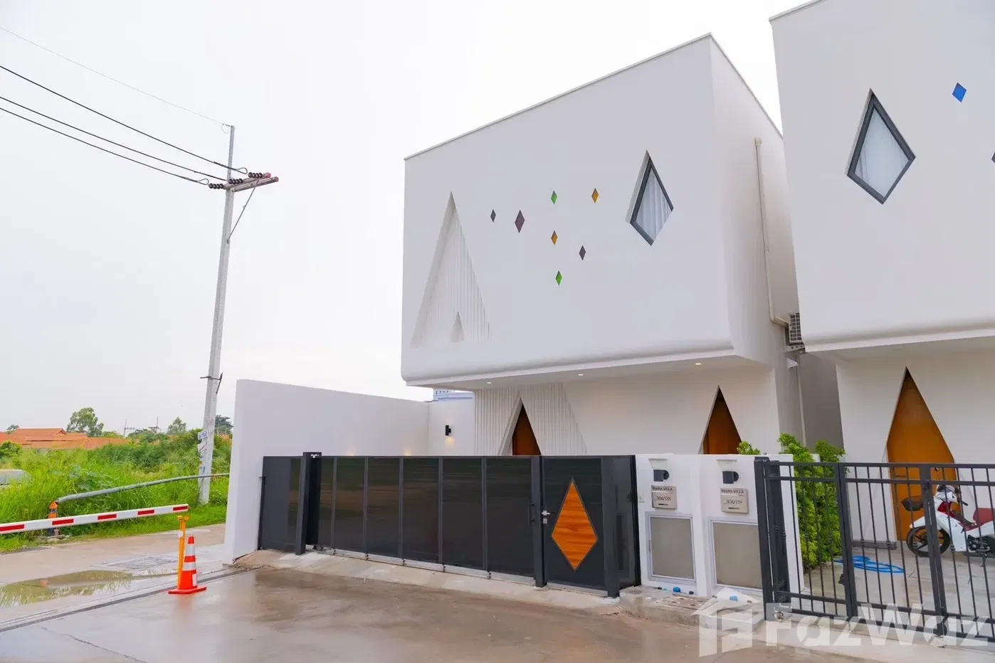 picture Inara Pool Villa 2001829 - 4/43