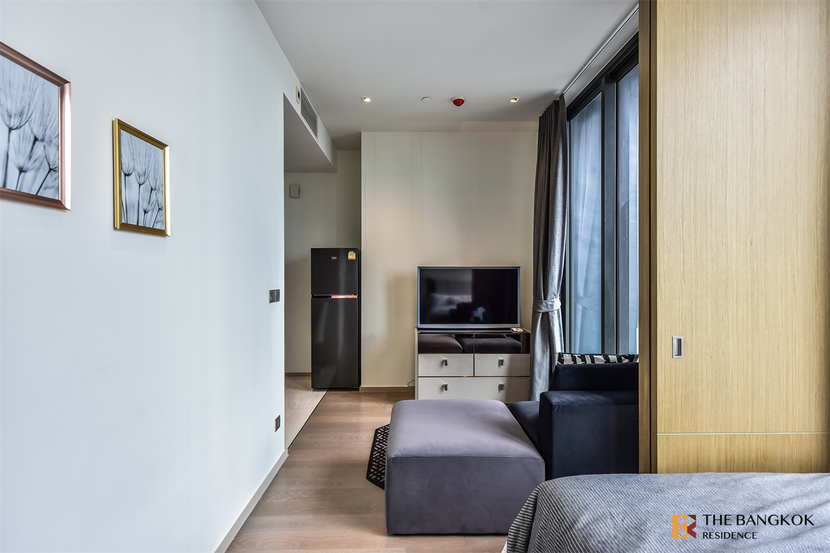picture Location Near Employment, Surrounded by Lifestyles Ashton Silom near BTS Chong Nonsi - 4/10