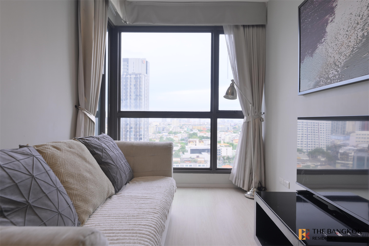 picture RHYTHM Sukhumvit 44/1 near BTS Phra Khanong Easy Start with a City Dweller Lifestyle - 1/10