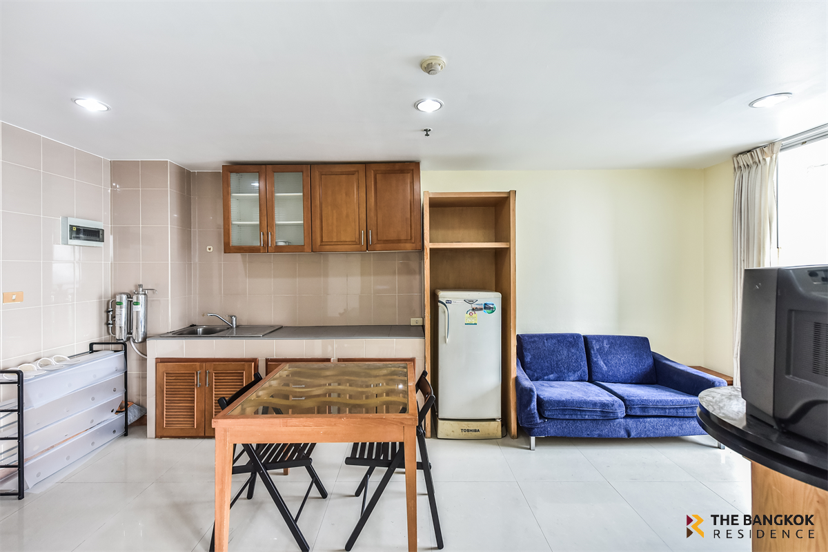 picture Hurry to book!! Popular rare units Baan Pathumwan near Airport Rail Link Phaya Thai Station - 8/10