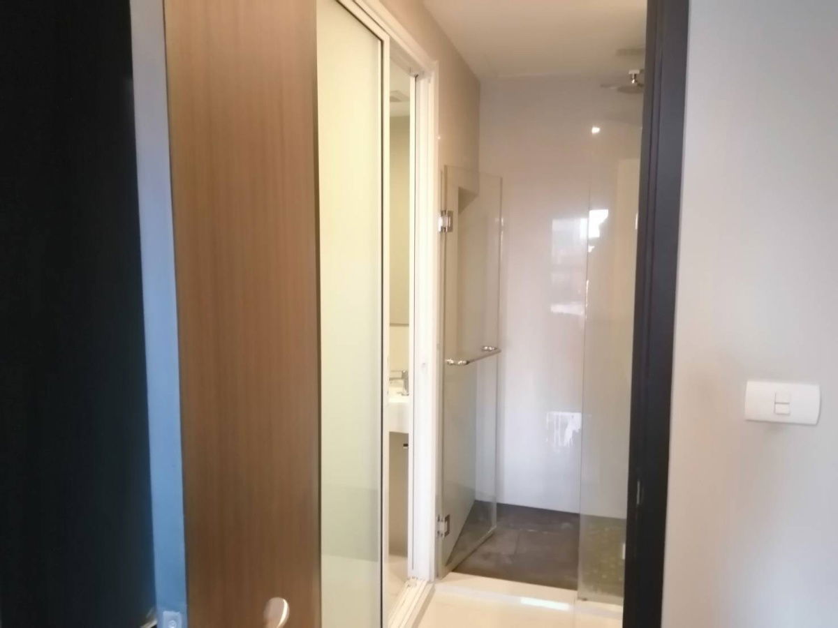 picture  RHYTHM SUKHUMVIT 44/1 CONDO 35 SQ.M.– 18,000 BAHT - 10/34