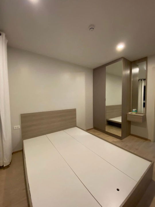 picture  Hot Deal! Beautiful room in a prime location! For sale with tenant, Elio Del Moss Condo Phahol 34, great location- SW002980  - 5/8