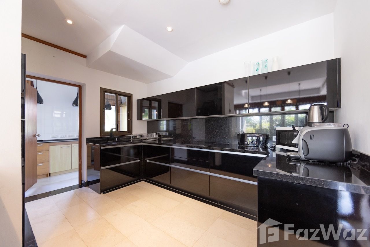 picture 4 Bedroom Villa in Laguna Links 1890819 - 3/60