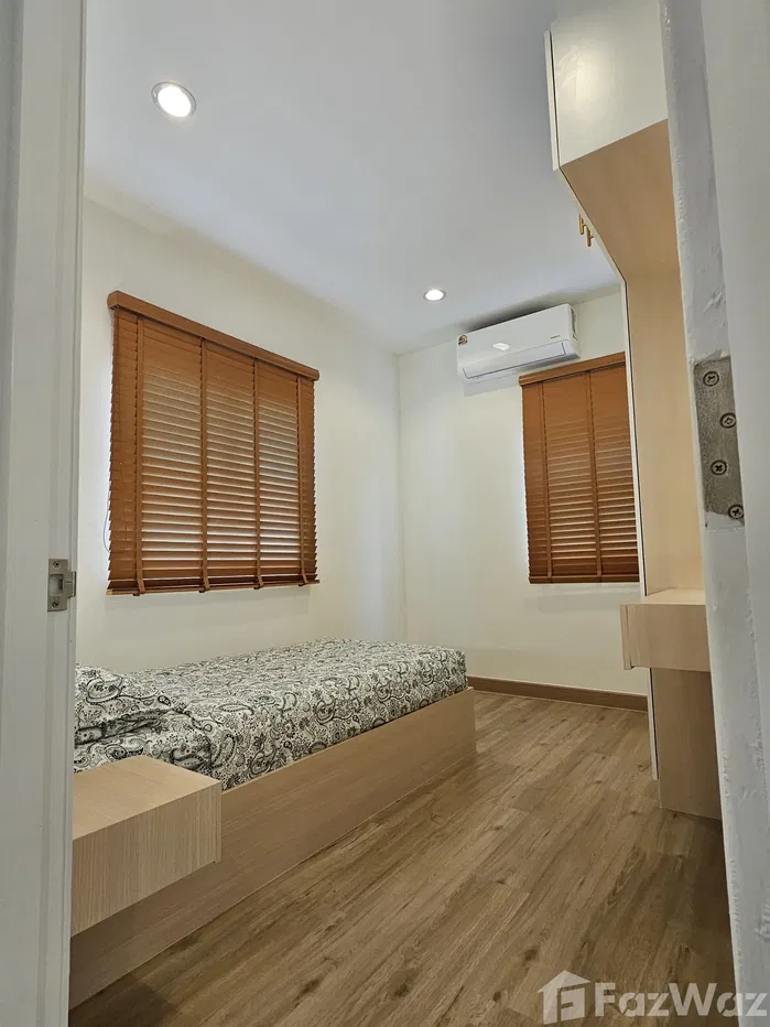 picture Peace of Mind Living, Furnished Modern 3-Bedroom Home 5692095 - 34/37