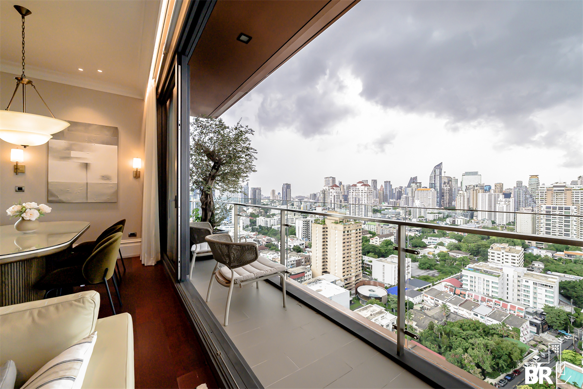 picture Premium Luxury Condo in Prime Location Khun by Yoo - 8/10