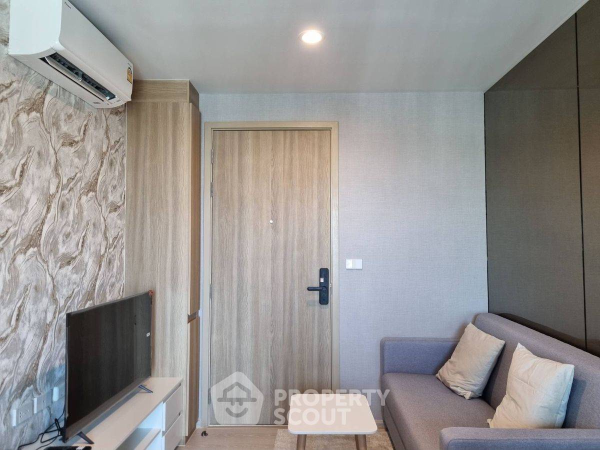 picture 1-BR Condo at Nue Connex Condo Don Mueang in Sanambin (ID 2307252) - 2/11