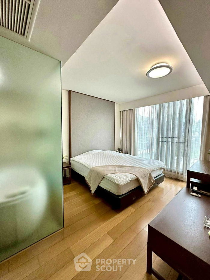 picture 3-BR Condo at Siamese Thirty Nine near BTS Phrom Phong (ID 2309286) - 10/15