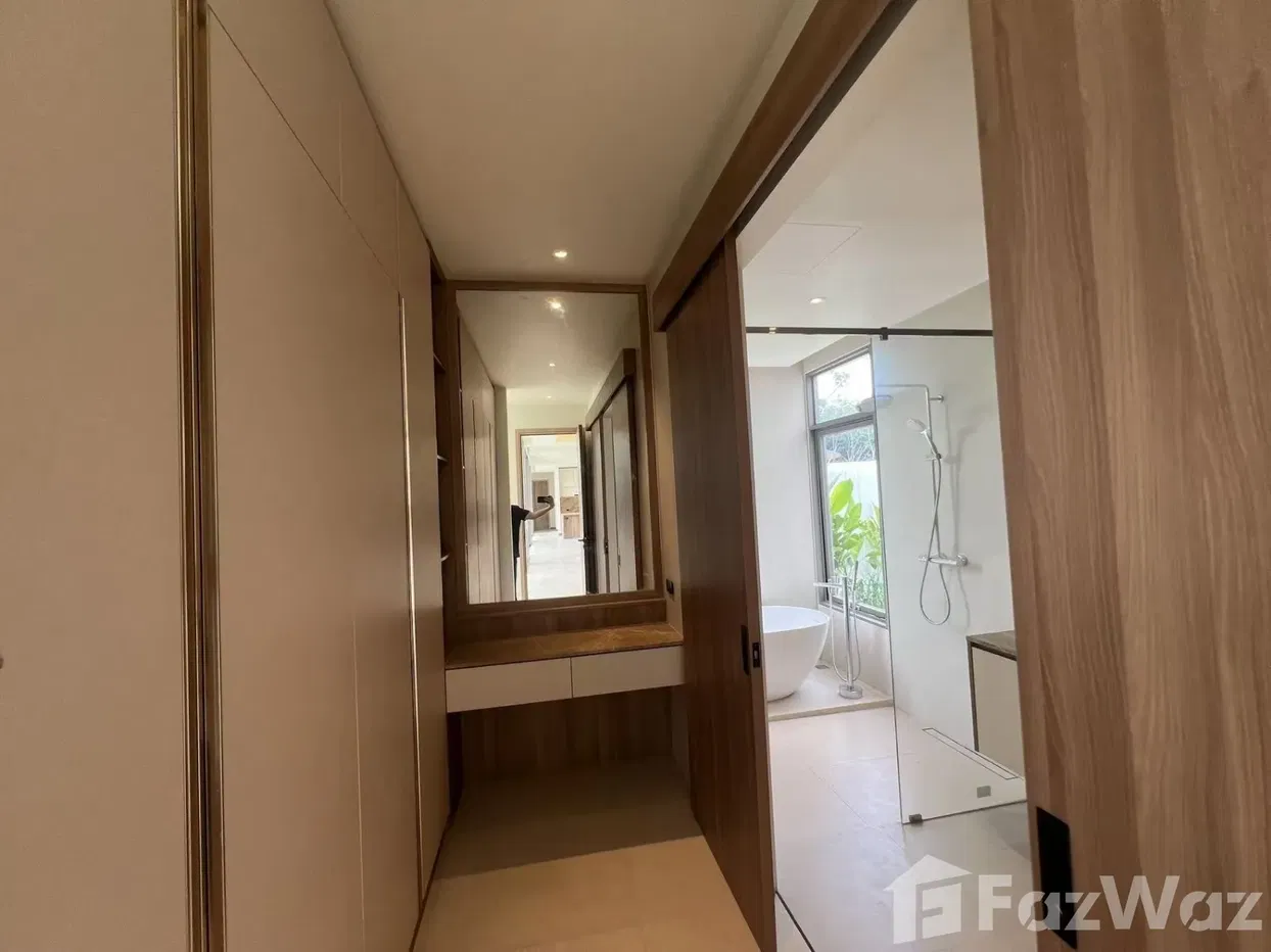 picture 4+1 Bedrooms Pool Vila for Sale Ozone Phuket 5721116 - 32/34