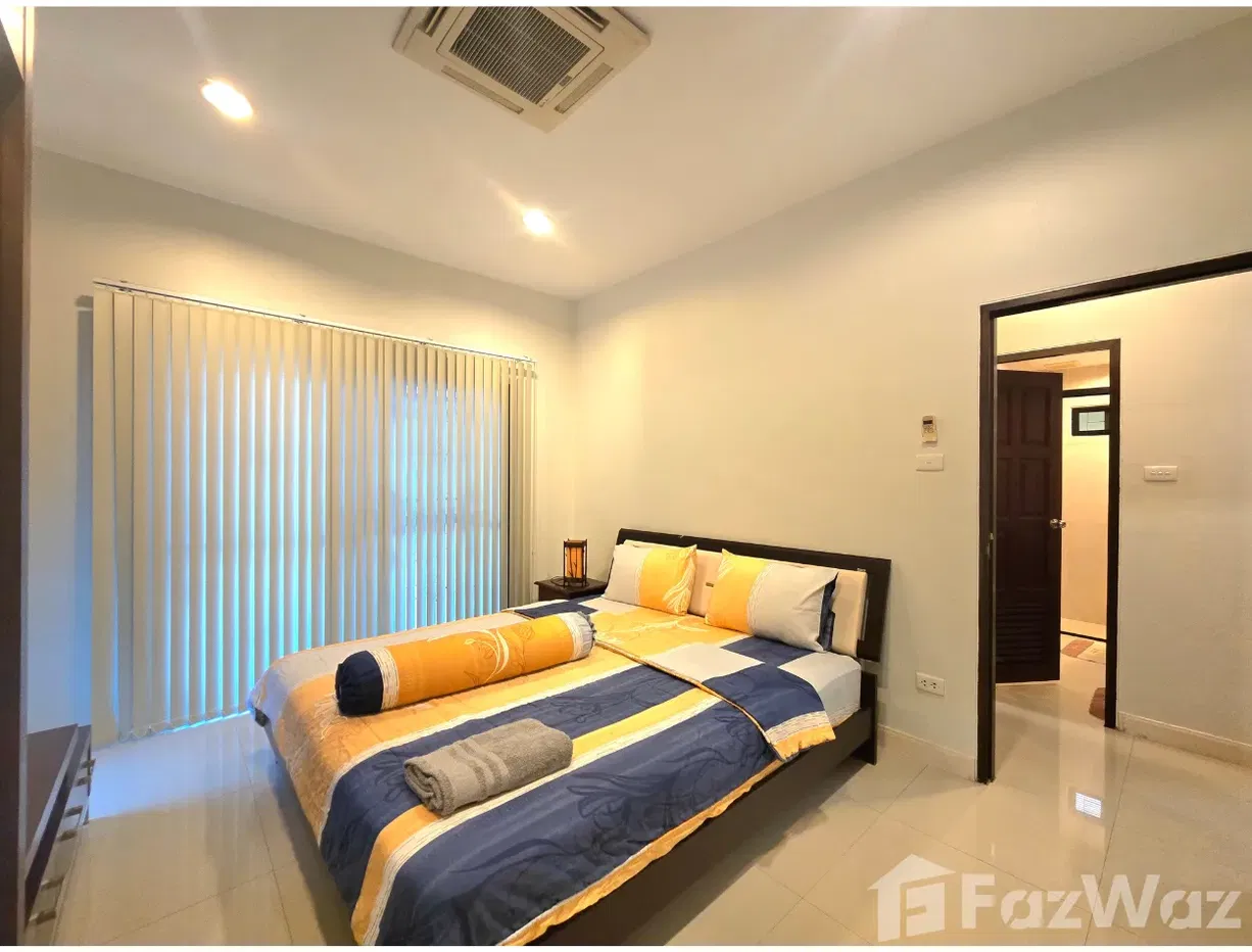 picture 3 Bedroom villa with large swiming pool 5628001 - 2/23