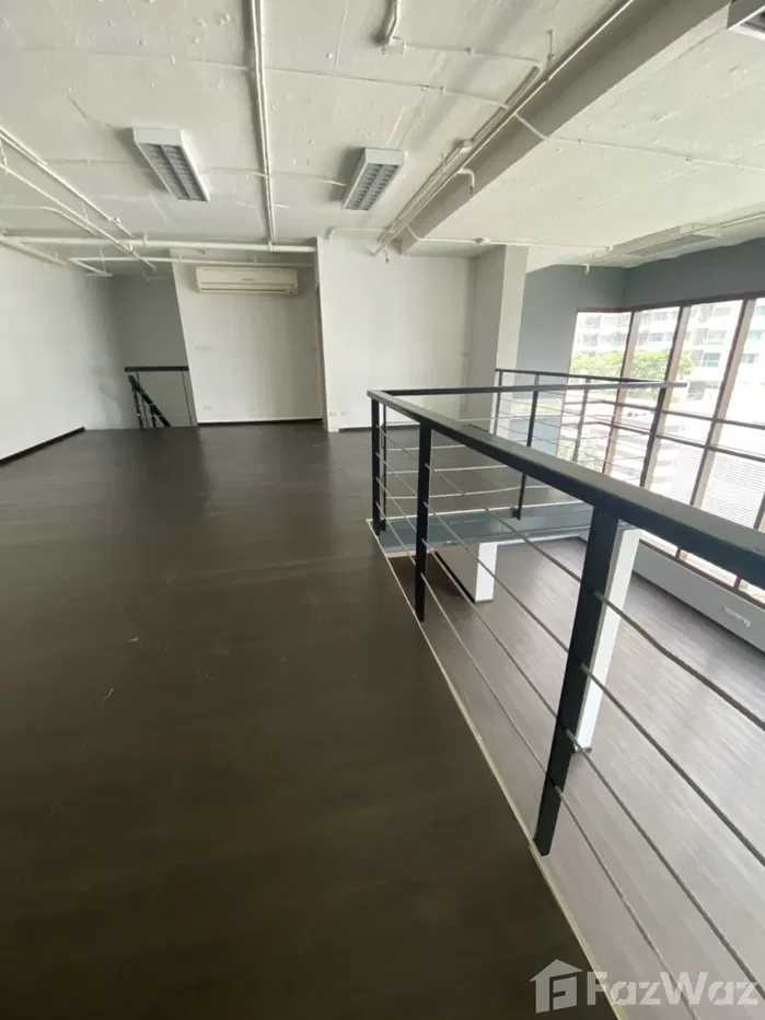 รูป คอนโดให้เช่า 2 ห้องนอน ในโครงการ ดิ เอ็มโพริโอ เพลส 1073502 - รูปที่ 3/5