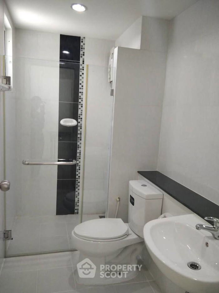 picture 1-BR Condo at Levo Ladphro 18 near MRT Lat Phrao (ID 2314693) - 8/9
