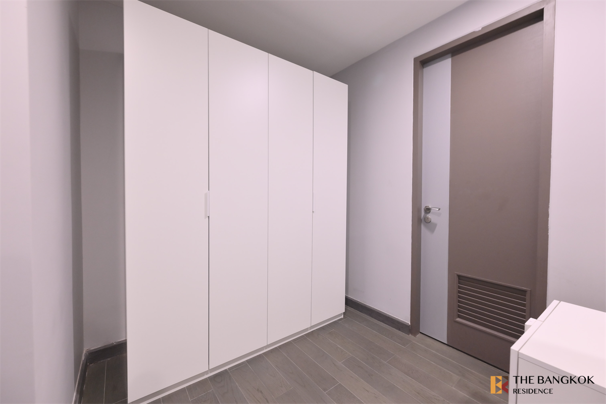 picture Location Near Employment, Surrounded by Lifestyles Mirage Sukhumvit 27 near MRT Sukhumvit Station - 4/10
